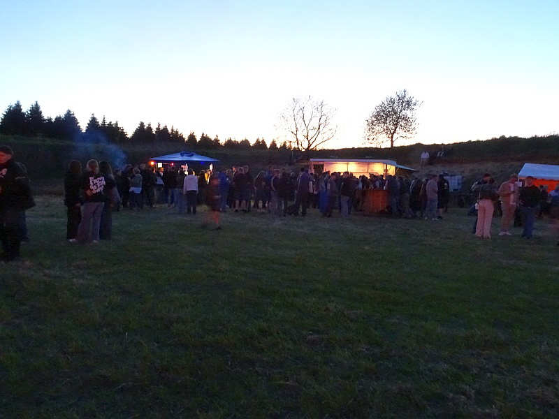 25-Maifeu-08 25-Maifeu-08